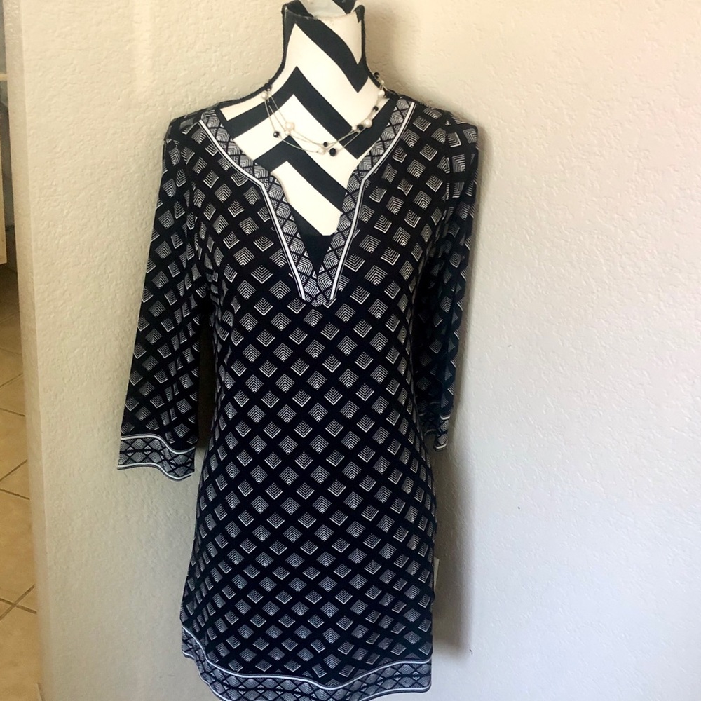 WHBM BLACK & WHITE SQUARES A-LINE DRESS